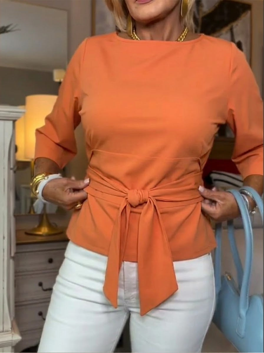 T-shirt da donna in cotone con nodo frontale casual