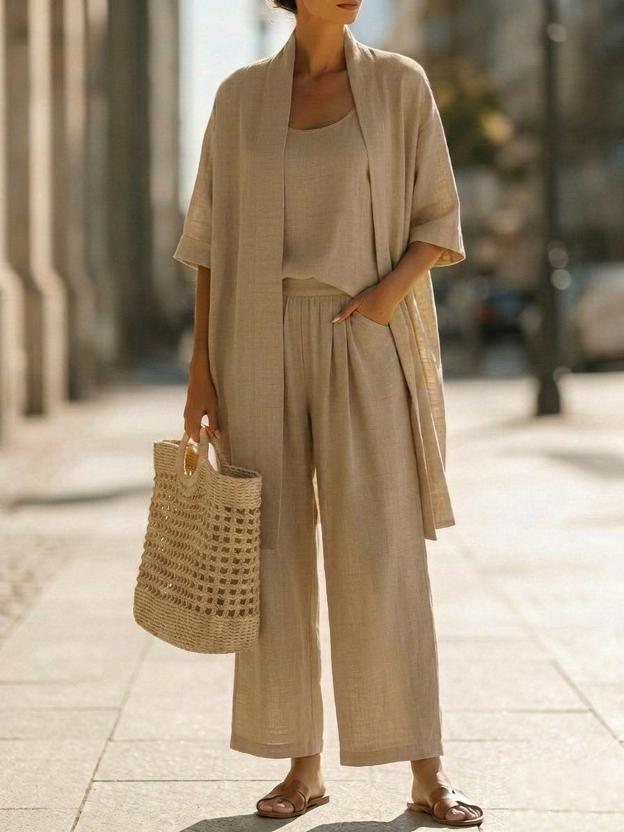 Set minimalista da donna in lino e cotone composto da tre pezzi - un comodo outfit per tutti i giorni