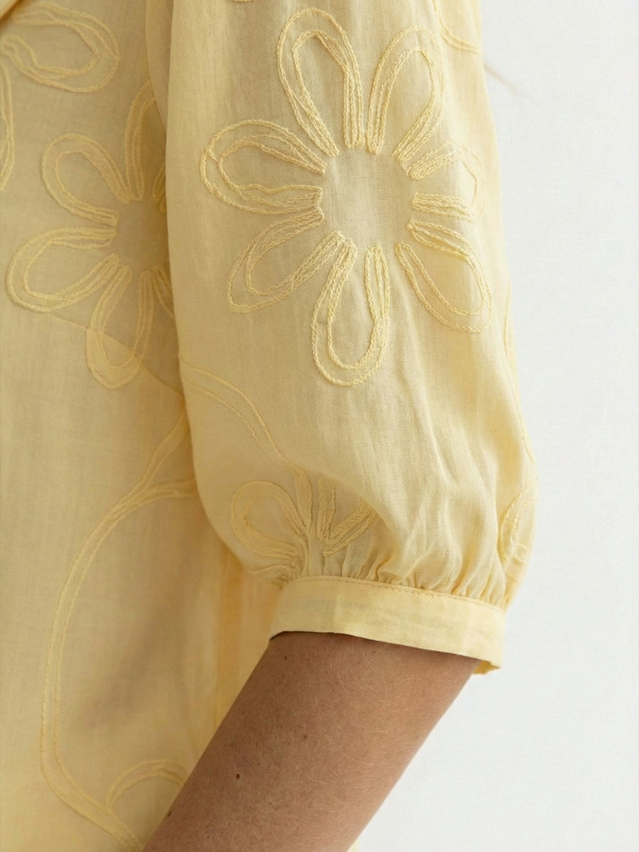 Camicia Donna Vintage Colletto Peter Pan – Ricamo Floreale Stile Casual Elegante