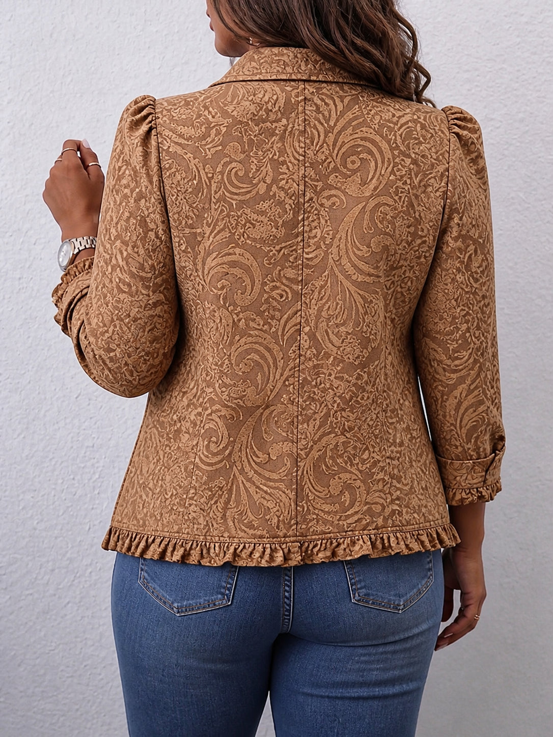 Women's floral jacket with ruffles - Feminine and elegant