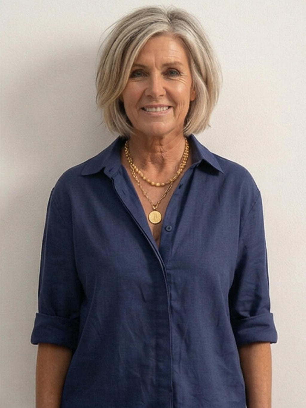 Completo camicia e pantaloni ampi da donna – Chic e fluido