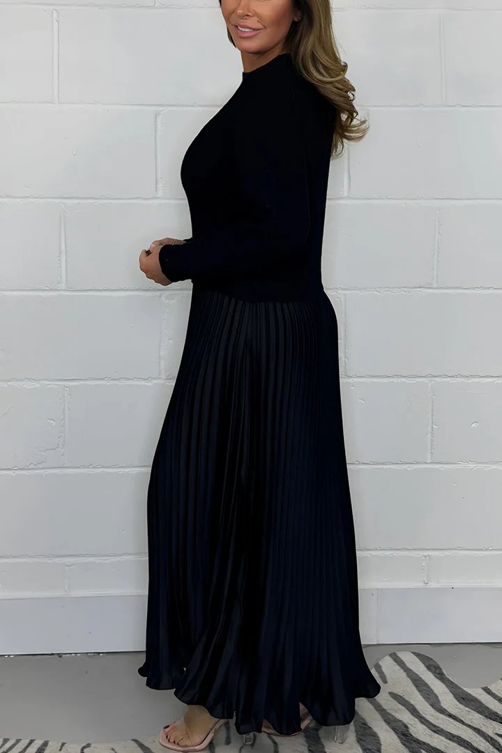 Completo donna invernale – Maglione in maglia e gonna plissé in raso eleganti