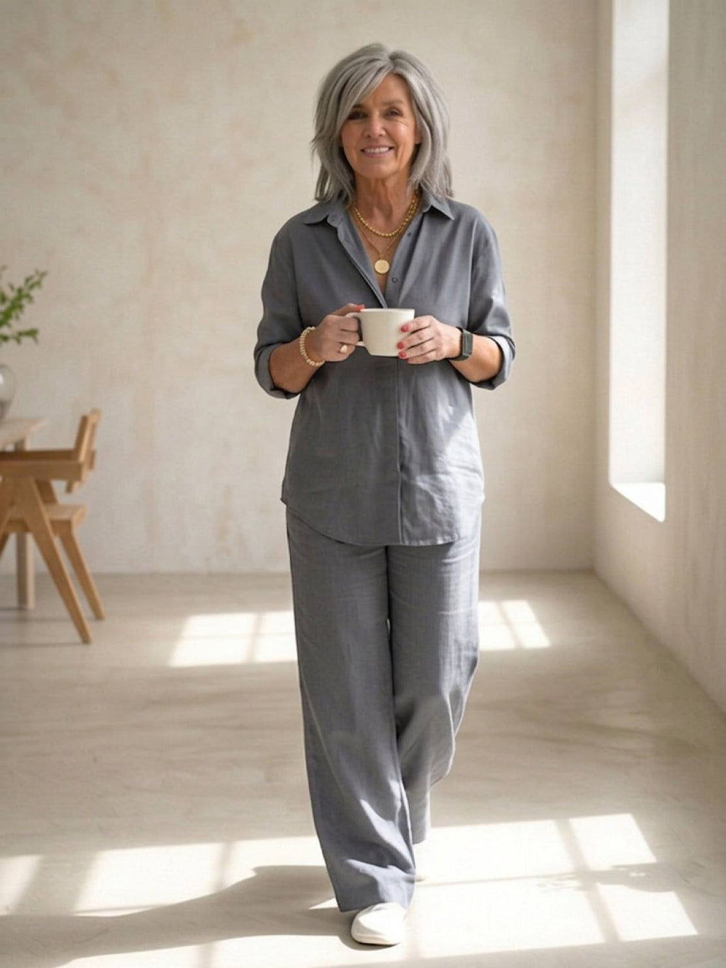 Completo camicia e pantaloni ampi da donna – Chic e fluido