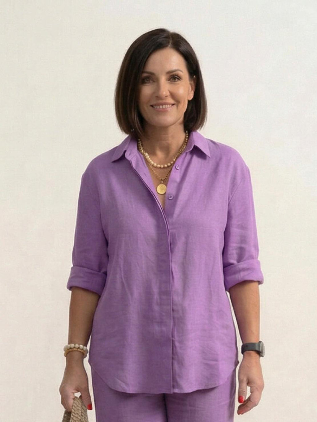 Completo camicia e pantaloni ampi da donna – Chic e fluido