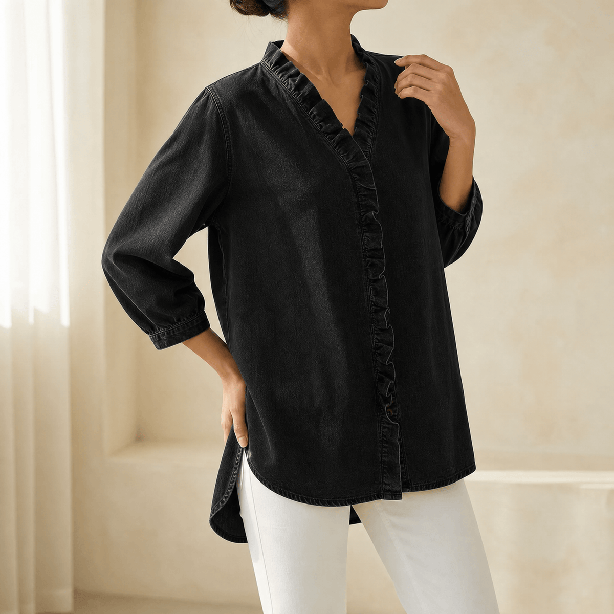 Vivara V-neck denim blouse with ruffles - Soft and feminine