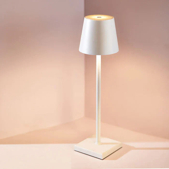 Nordiclight - Lampada da tavolo ricaricabile senza fili per un'illuminazione elegante