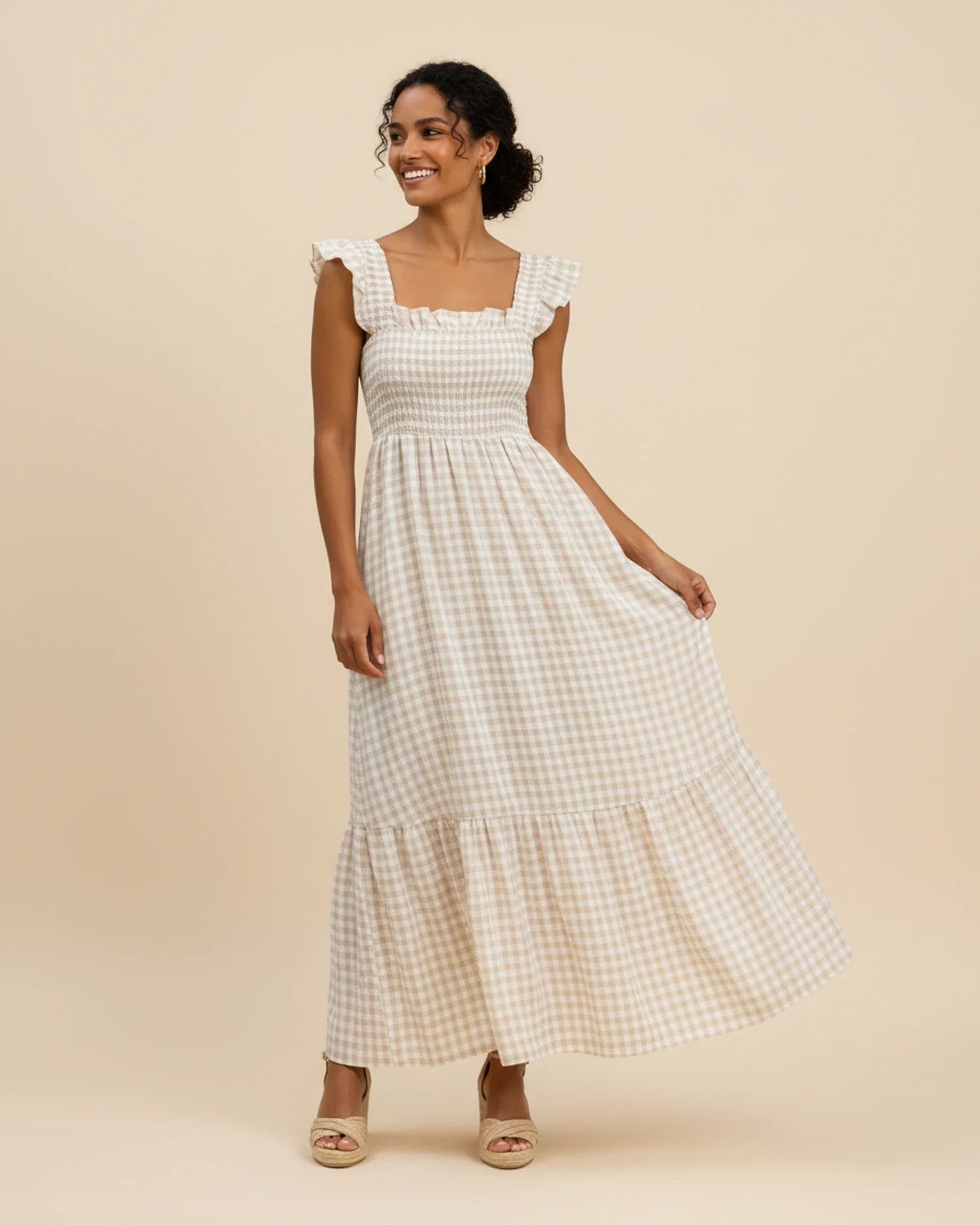 Abito lungo da donna a quadretti - Un classico elegante perfetto per l'estate