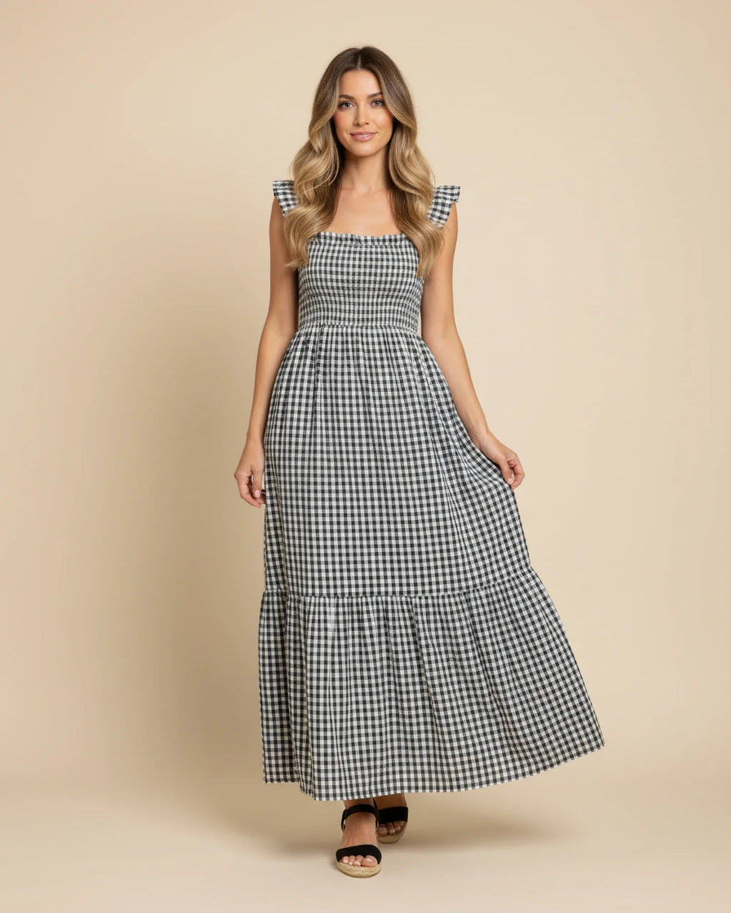 Abito lungo da donna a quadretti - Un classico elegante perfetto per l'estate