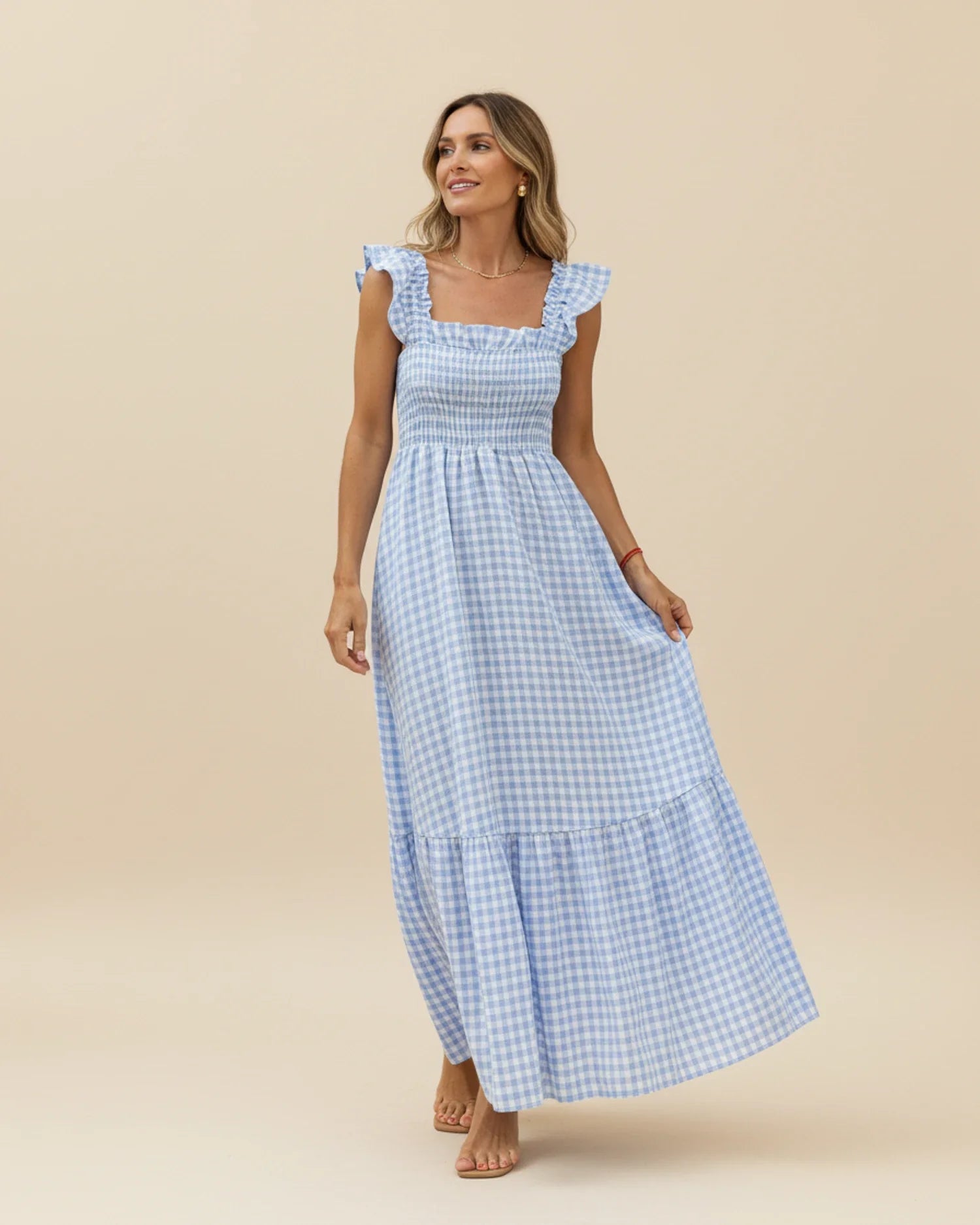Abito lungo da donna a quadretti - Un classico elegante perfetto per l'estate