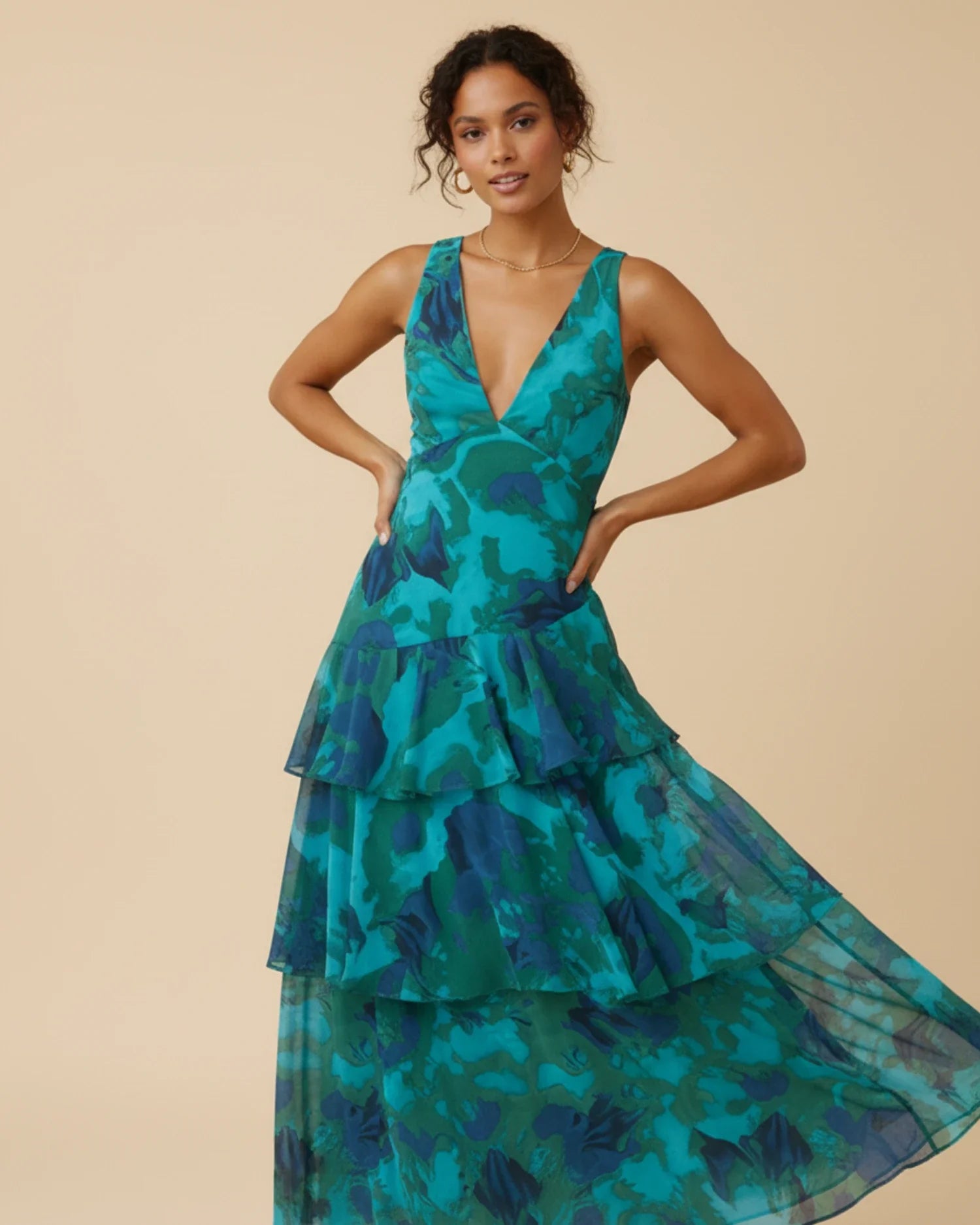 Abito lungo da donna senza maniche con stampa floreale e balze – Elegante stile estivo