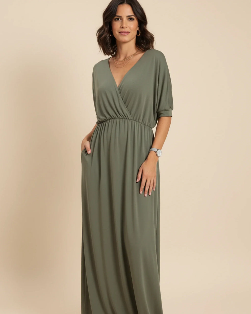 Abito lungo da donna con tasche – Un outfit comodo ed elegante
