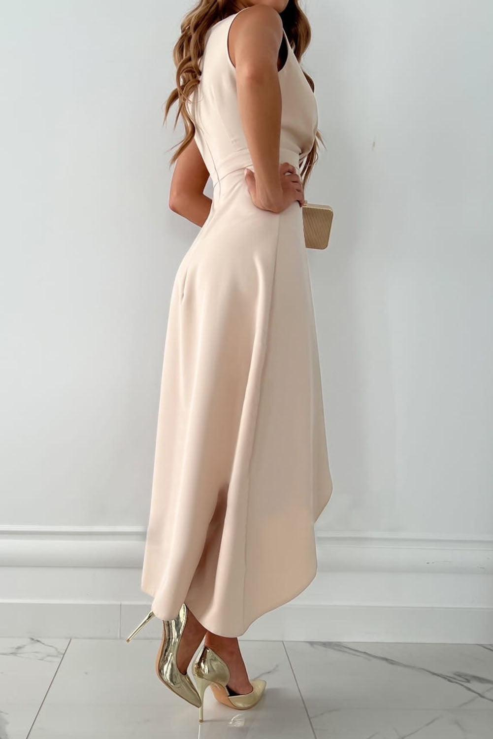 Abito lungo con scollo a V e drappeggio – Orlo asimmetrico Outfit elegante