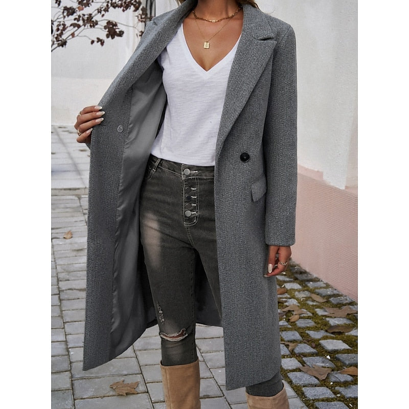 Women's long coat with notched lapels – Warm and elegant
